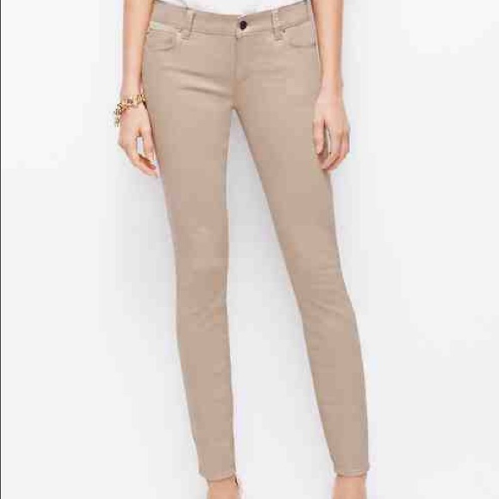 LOFT Modern Skinny Khaki Jeans Size 8